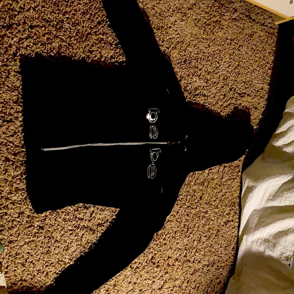 Cute 2000s vibe sweatshirt:)